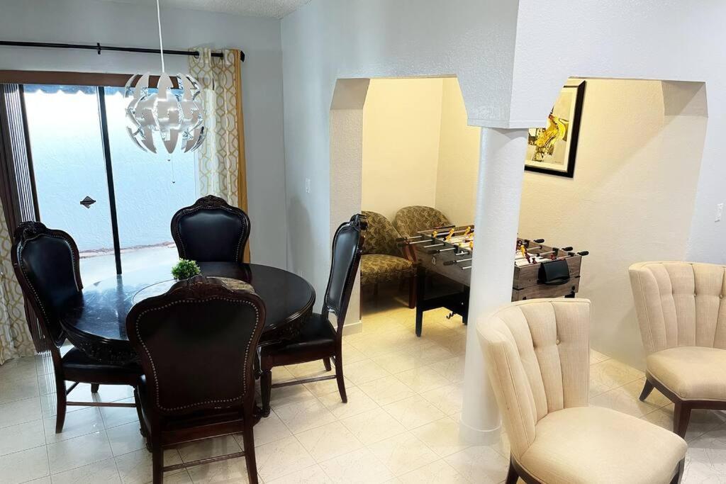 Amazing & Cozy Duplex Near Zoo Miami ! Villa Eksteriør bilde