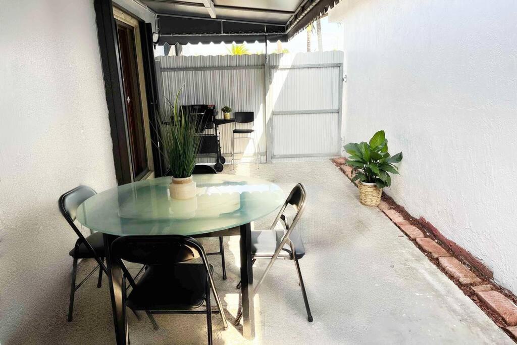 Amazing & Cozy Duplex Near Zoo Miami ! Villa Eksteriør bilde