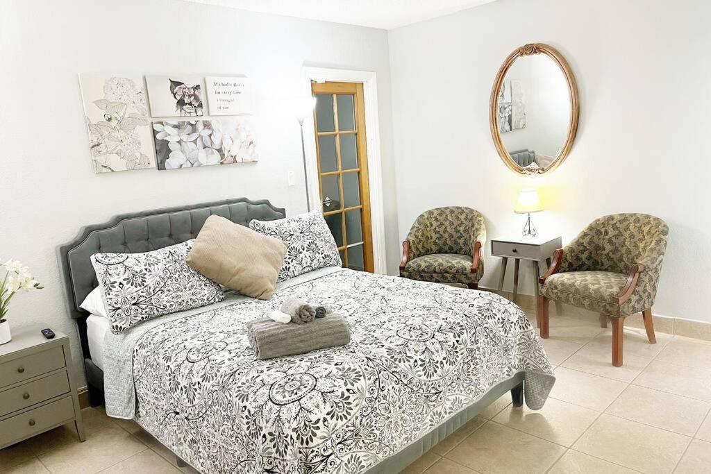 Amazing & Cozy Duplex Near Zoo Miami ! Villa Eksteriør bilde